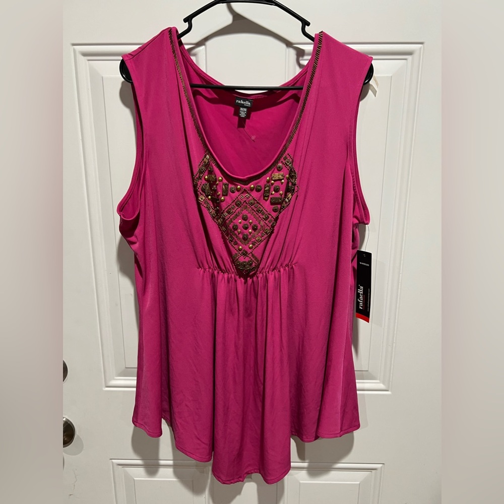 Beautiful hot pink top